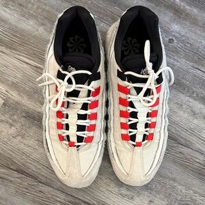 Nike White and Red Men's Sneakers